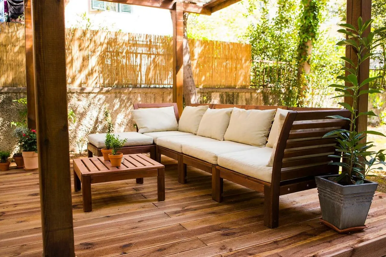 Luxurious Apartment With Private Garden Split 0*,