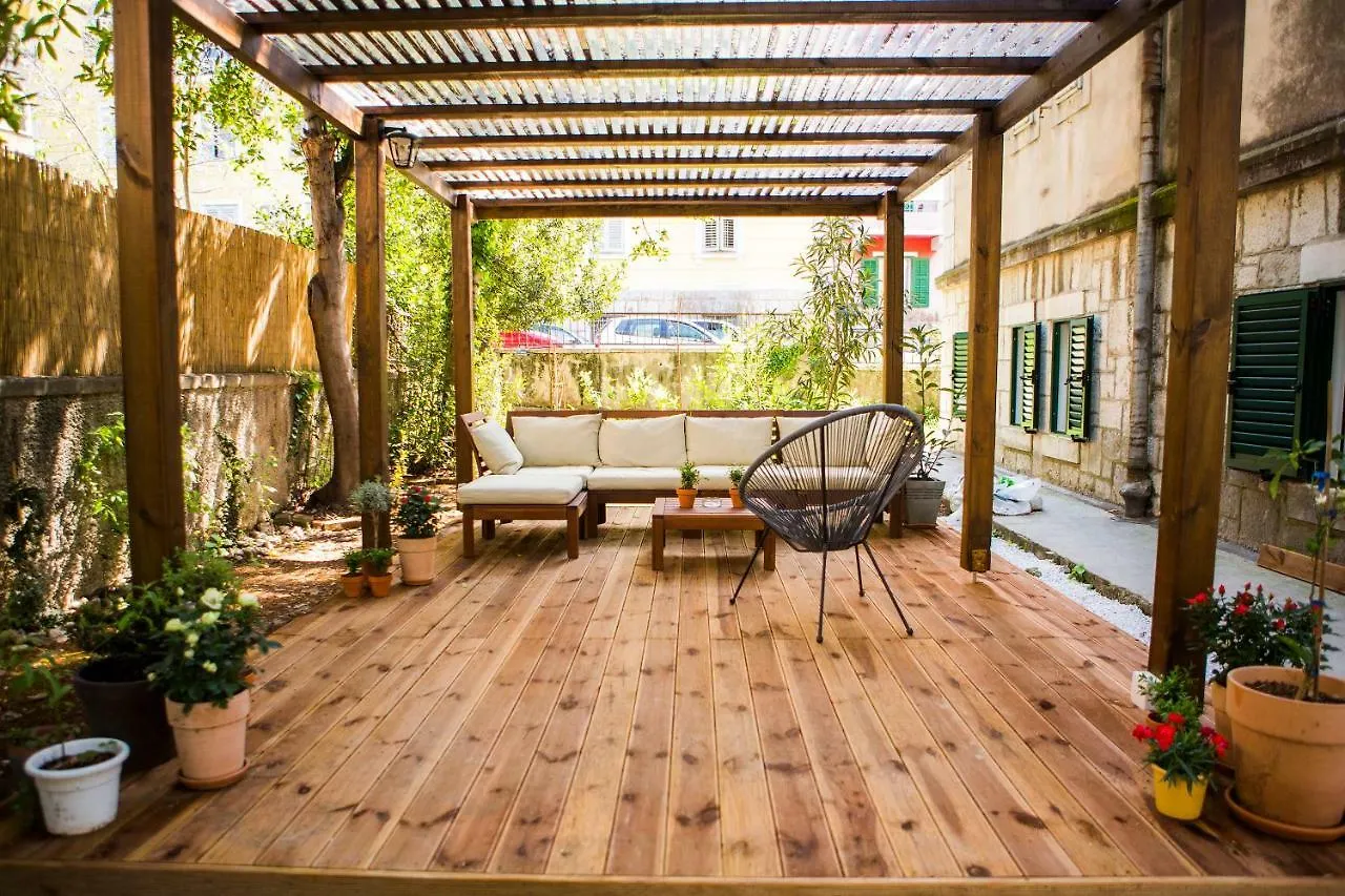 Luxurious Apartment With Private Garden Split Croatia